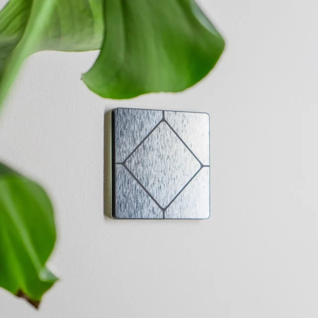 Sleek, minimalist, and packed with smart functionality – meet the @faradite TAP-5 ALPHA KNX keypad. 
With its ultra-modern 5-button design, this keypad offers seamless control over lighting, blinds, and other smart home features, all while blending effortlessly into any contemporary space. 
Perfect for KNX smart home systems, it's the ideal choice for those who want style and performance for their living space. 
💡 Like what you see? If you’re planning a project talk to us about how we can support you. 
#buildingintelligence #SmartHome #KNX #SmartLiving #InteriorDesign #HomeAutomation #KNXsmarthome #homeautomationdesign #lightingdesign #SmartHome #KNX #HomeAutomation #MinimalistDesign